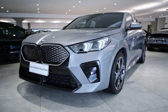 BMW iX2 64,8 KW ELÉTRICO XDRIVE30 M SPORT